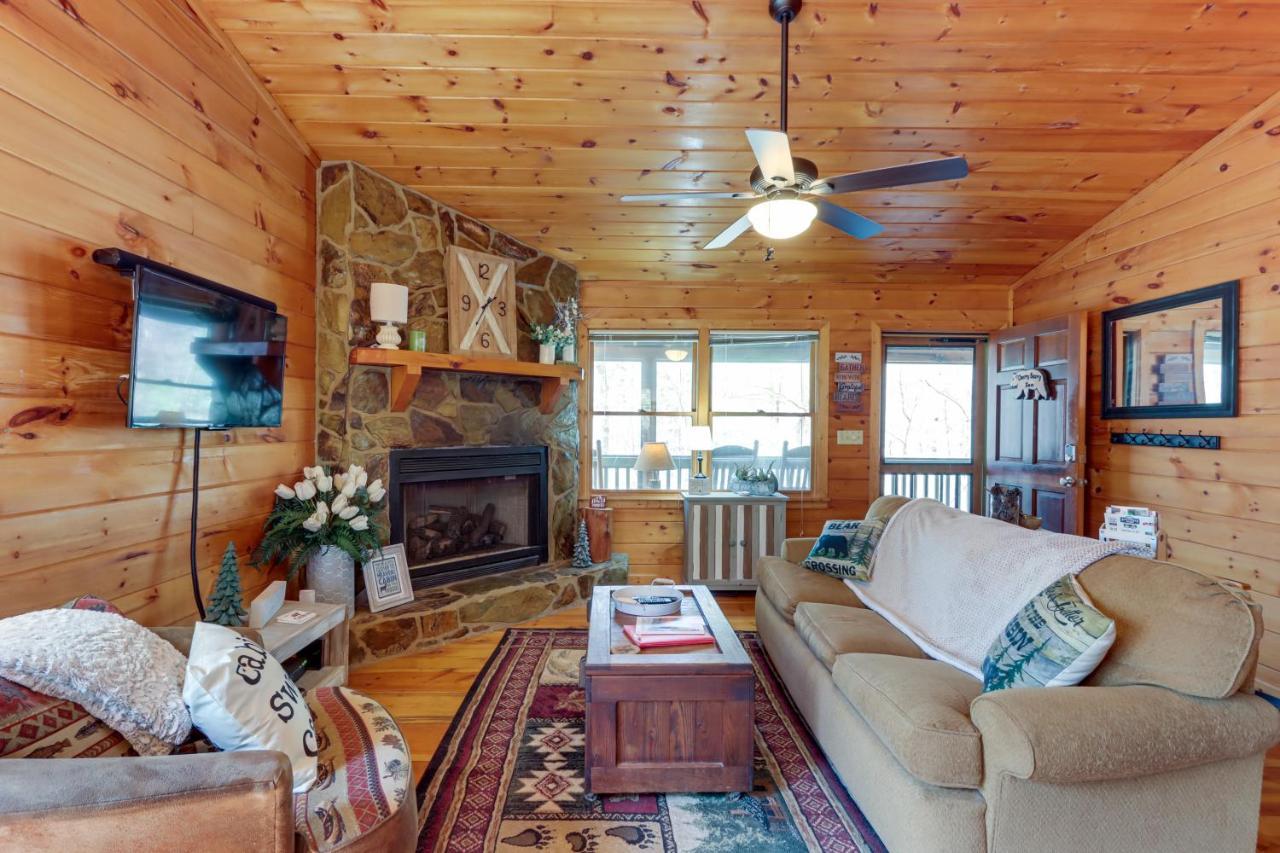Blue Ridge Cozy Cabin In The Woods With Hot Tub! Luaran gambar