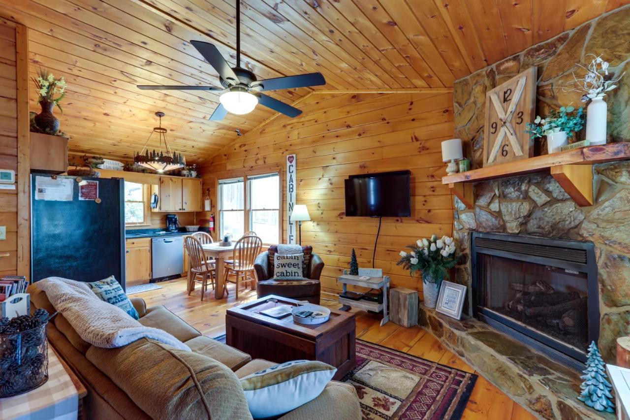Blue Ridge Cozy Cabin In The Woods With Hot Tub! Luaran gambar